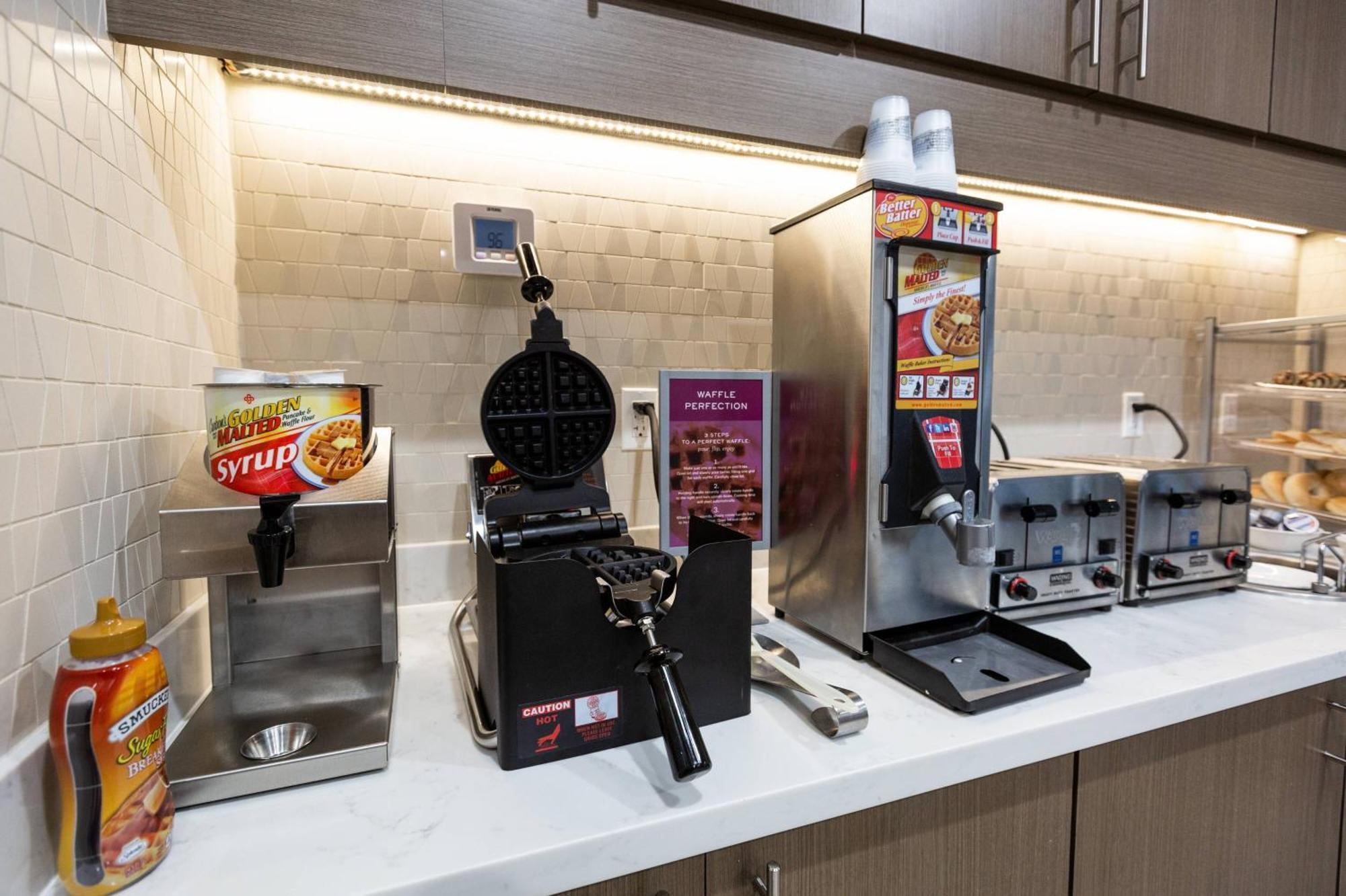 Residence Inn By Marriott Oklahoma City Airport Eksteriør billede