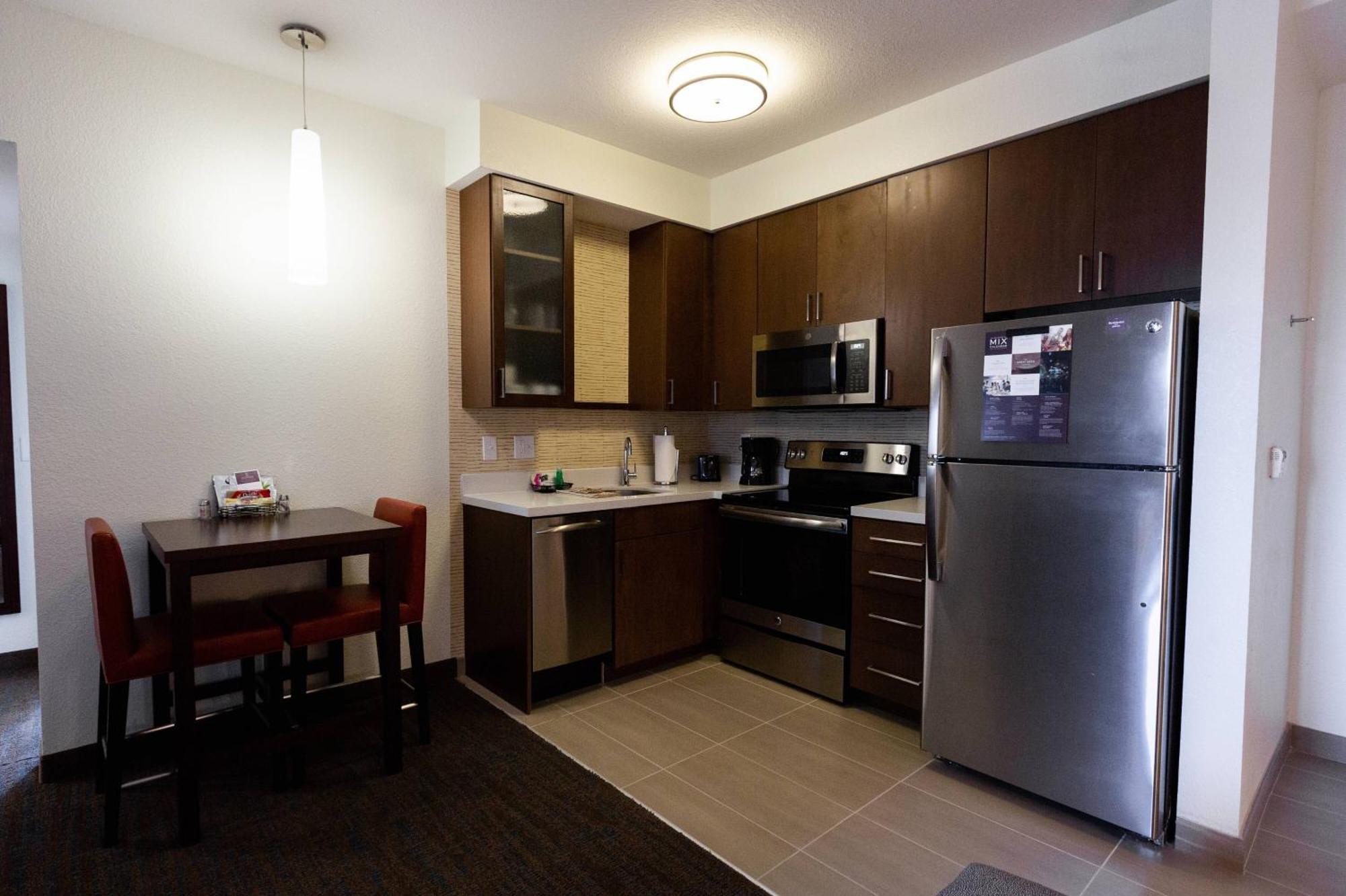Residence Inn By Marriott Oklahoma City Airport Eksteriør billede